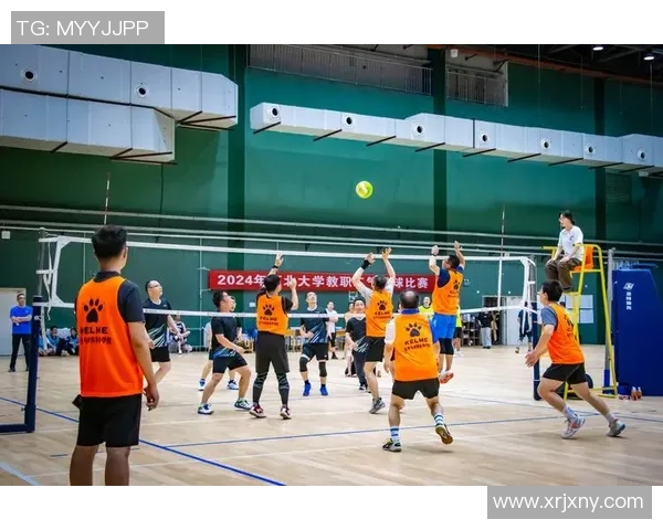 广州排球队在全国排球团队协作排行榜中荣获第十名的佳绩